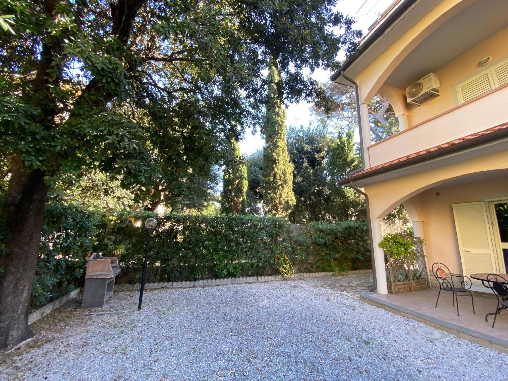 Villa Il Boschetto San Vincenzo Exterior photo